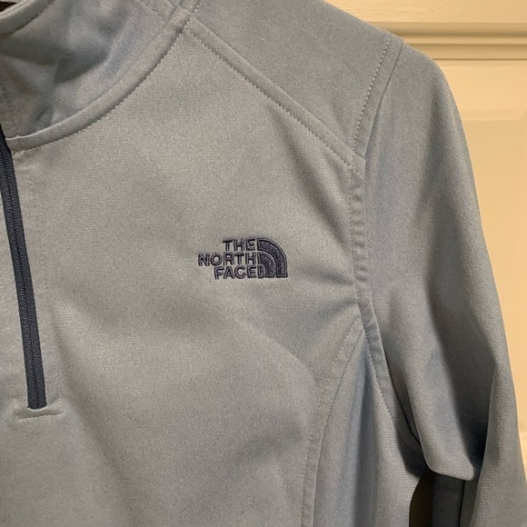 The North Face Blue Fitted Zip-up Sweatshirt - Picture 2 of 4